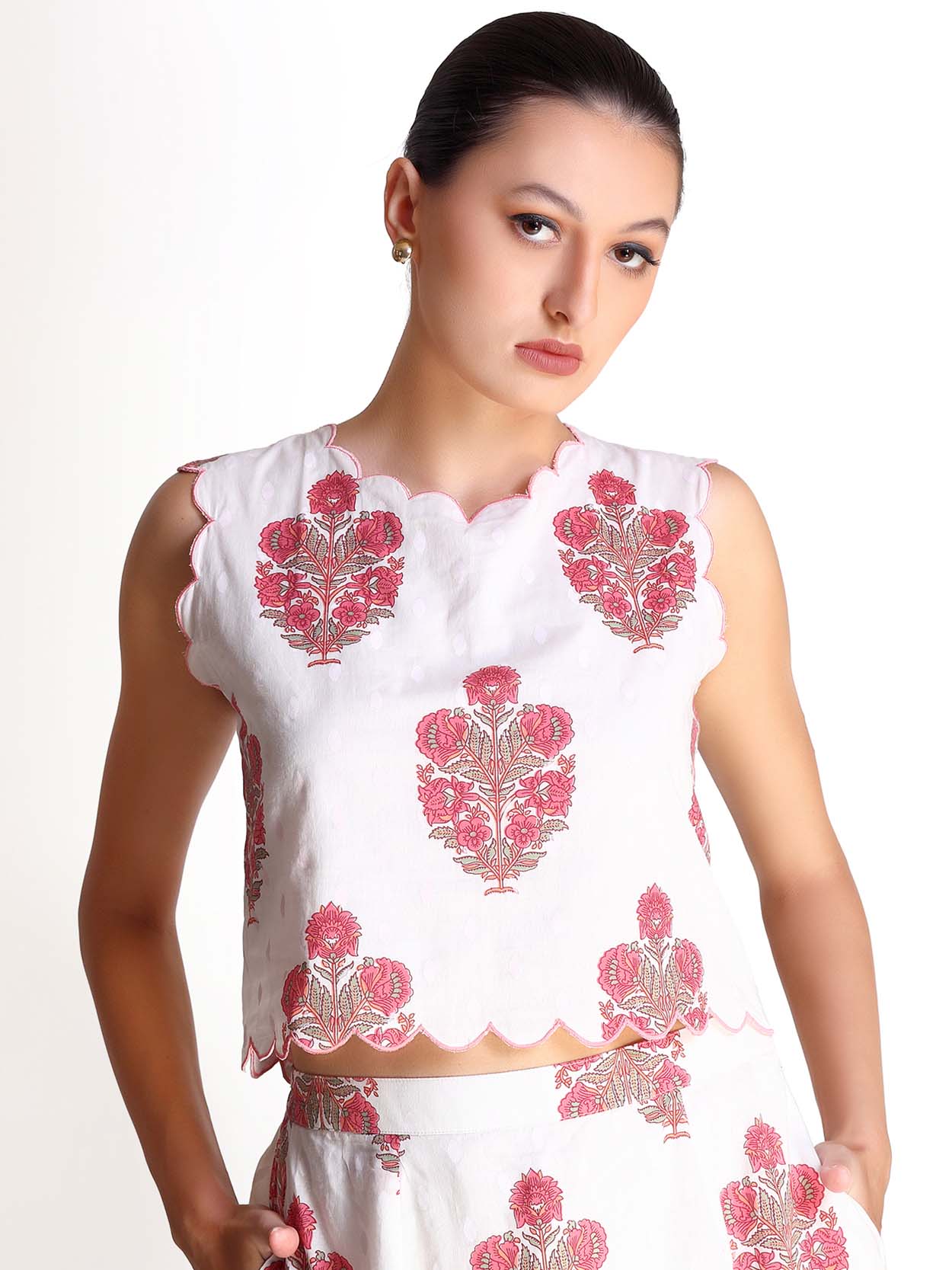 Magnolia - Motif Print Top